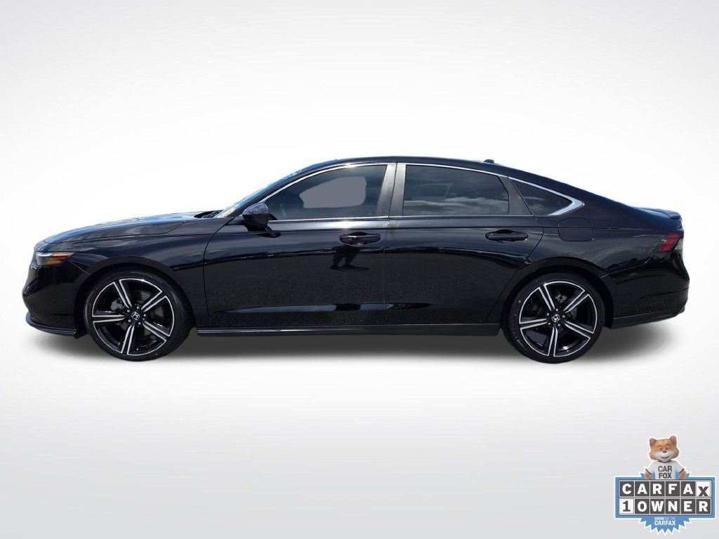 Used 2024 Honda Accord Sport image 4