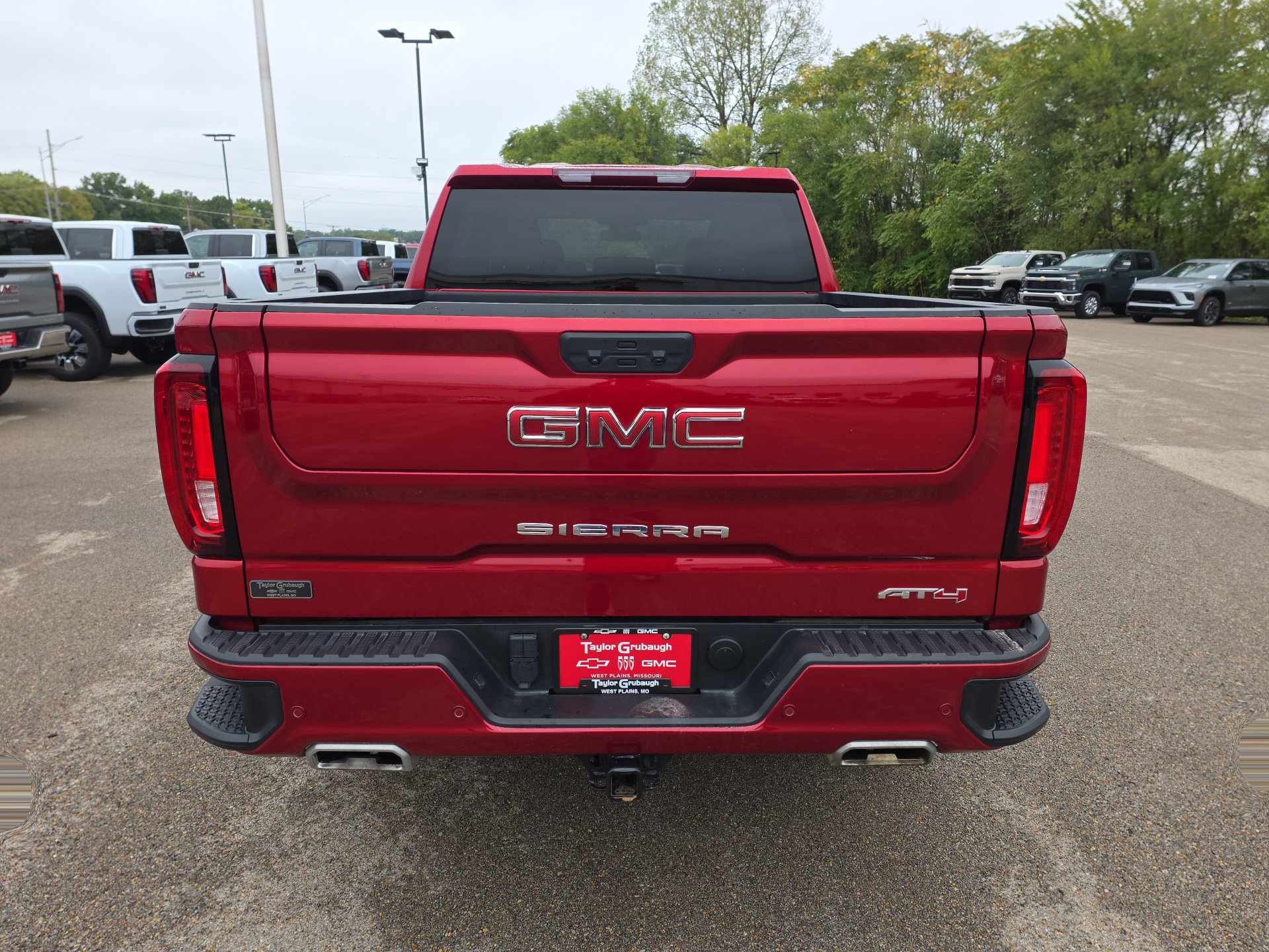 Used 2025 GMC Sierra 1500 AT4 AWD/4WD image 7