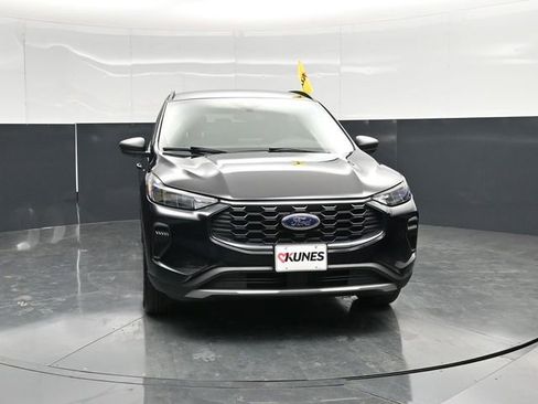 Used 2025 Ford Escape ST-Line AWD/4WD image 6
