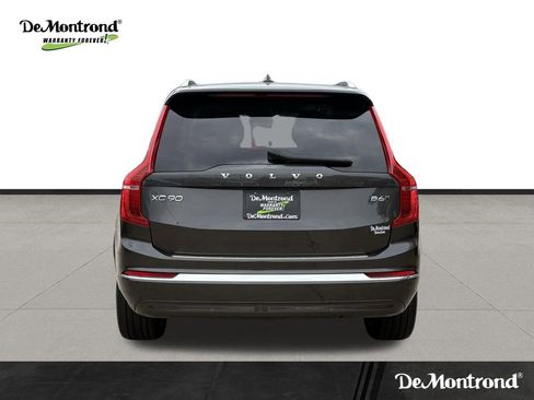 Used 2025 Volvo XC90 B6 Ultra w/ Protection Package Premier AWD/4WD image 6