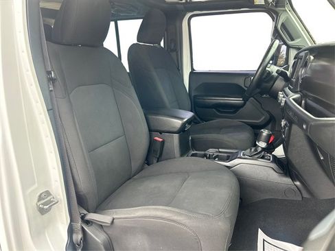 Used 2018 Jeep Wrangler Unlimited Sport S AWD/4WD image 45