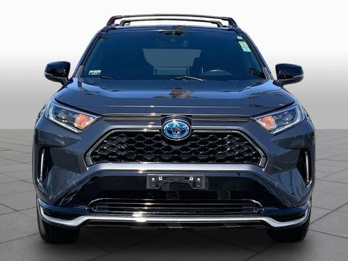 Used 2021 Toyota RAV4 XSE w/ Weather Package AWD/4WD image 3