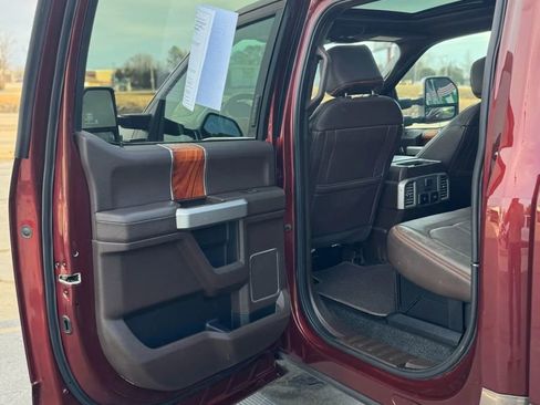 Used 2017 Ford F350 King Ranch w/ King Ranch Ultimate Package image 11