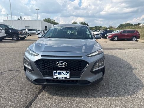 Used 2019 Hyundai Kona SE AWD/4WD image 2