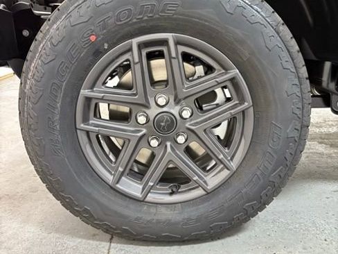 New 2026 Jeep Gladiator Sport image 16