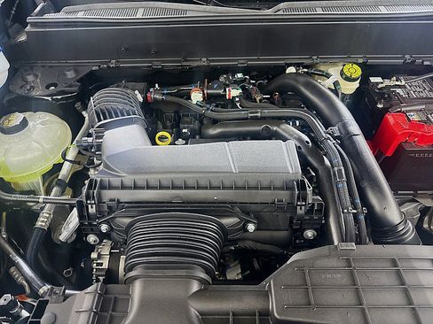 New 2026 Ford Maverick Lariat AWD/4WD image 30