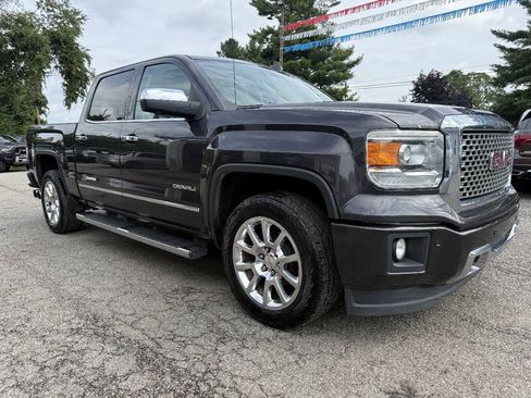 Used 2015 GMC Sierra 1500 Denali w/ Driver Alert Package AWD/4WD image 3