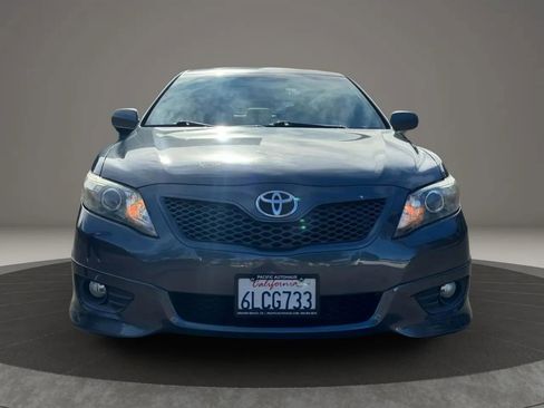 Used 2010 Toyota Camry SE image 12