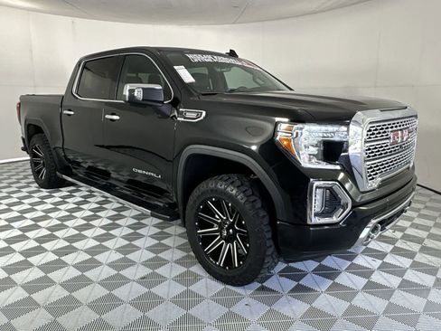 Used 2021 GMC Sierra 1500 Denali w/ Technology Package AWD/4WD image 2