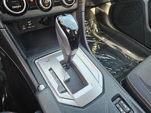 Used 2022 Subaru Crosstrek 2.0i Premium w/ Popular Package #4 image 15