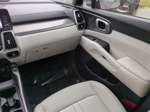 Certified 2023 Kia Sorento S FWD image 17