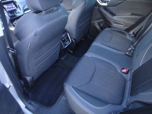 Used 2020 Subaru Forester Premium AWD/4WD image 12