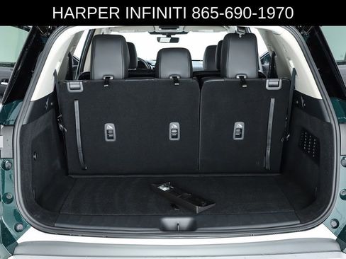 Used 2025 Nissan Pathfinder SL image 29