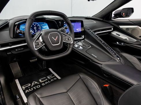 Used 2024 Chevrolet Corvette Stingray Premium Conv w/ Z51 Performance Package image 42