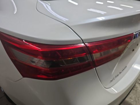 Used 2018 Toyota Avalon Touring w/ Carpet Mat Package FWD image 35