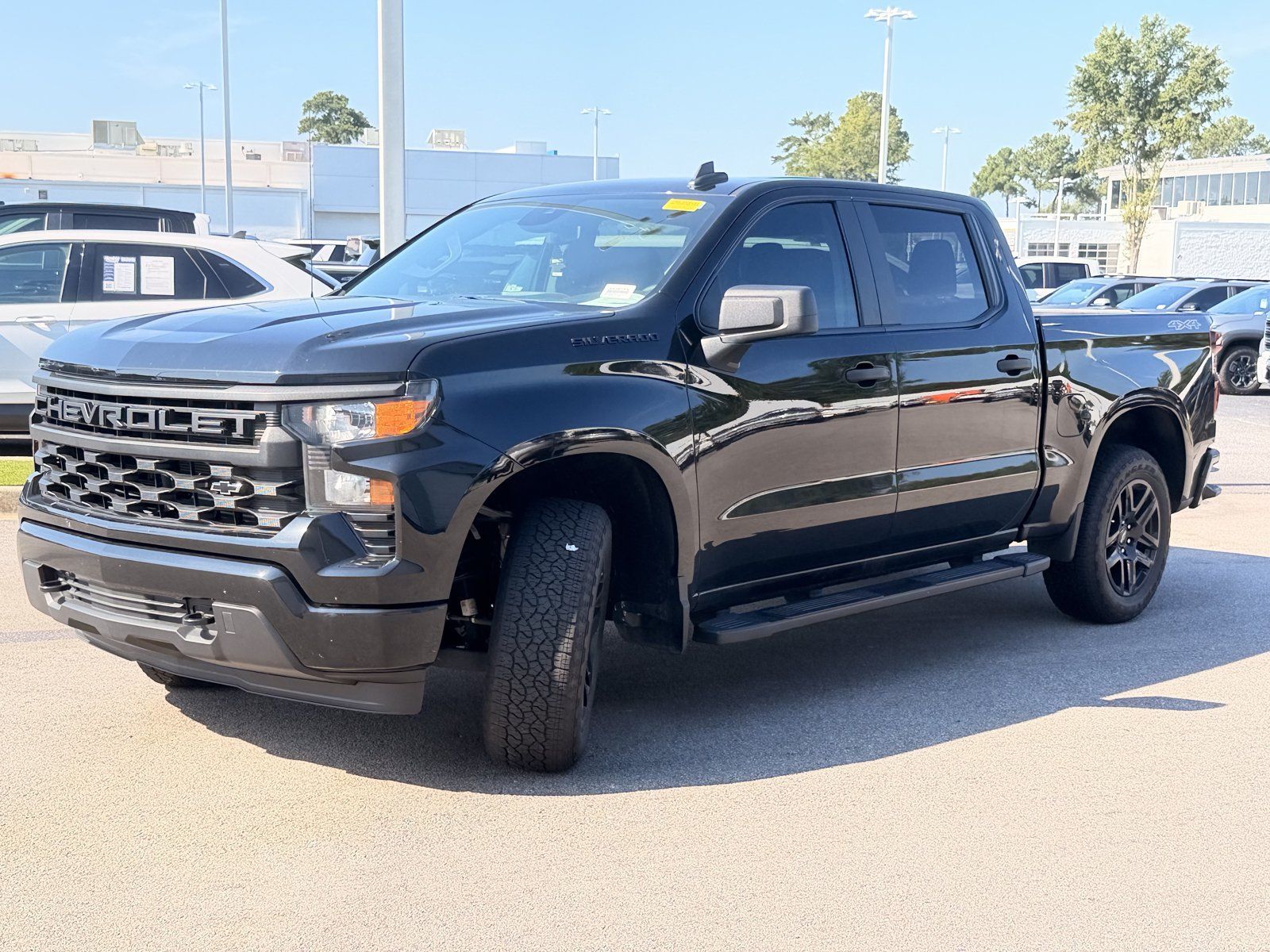 Used 2024 Chevrolet Silverado 1500 Custom w/ Turbomax Blackout Package AWD/4WD image 7