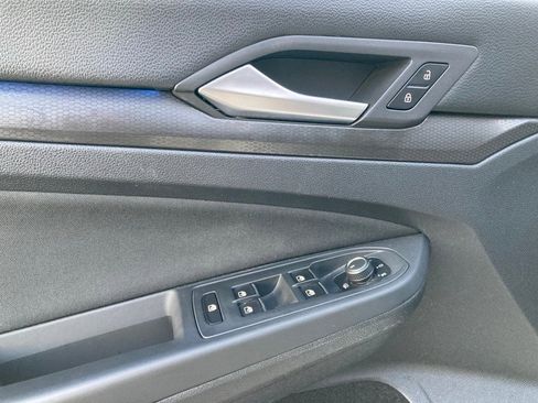 Used 2022 Volkswagen GTI SE image 11