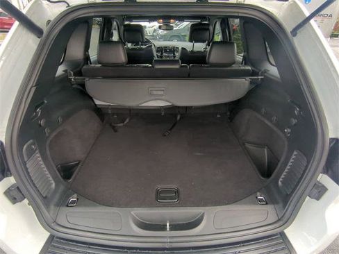 Certified 2020 Jeep Grand Cherokee Altitude image 14