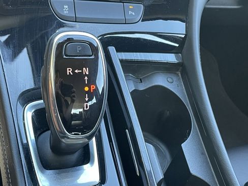 Certified 2019 Buick LaCrosse Essence w/ Sights and Sounds Package image 29