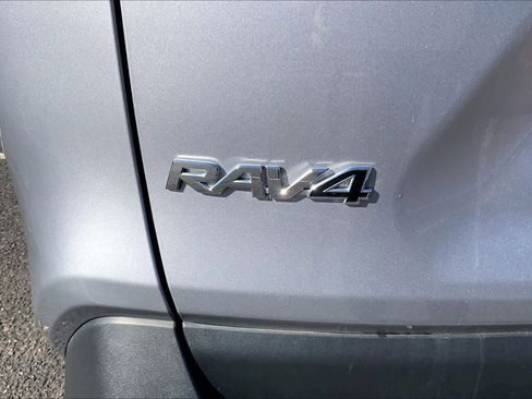 Certified 2024 Toyota RAV4 XLE image 9