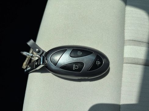 Used 2026 Hyundai Sonata Blue FWD image 18