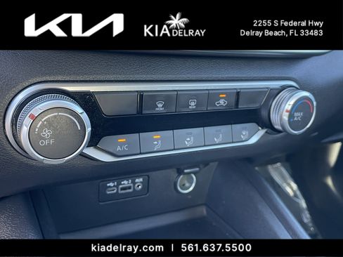 Used 2022 Nissan Altima 2.5 SV image 22