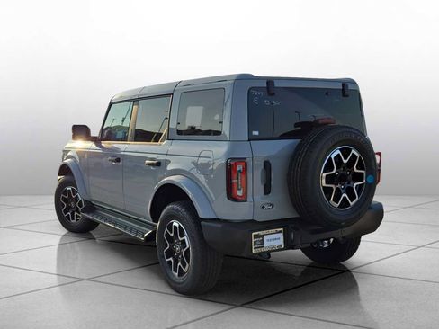 New 2026 Ford Bronco Outer Banks AWD/4WD image 13