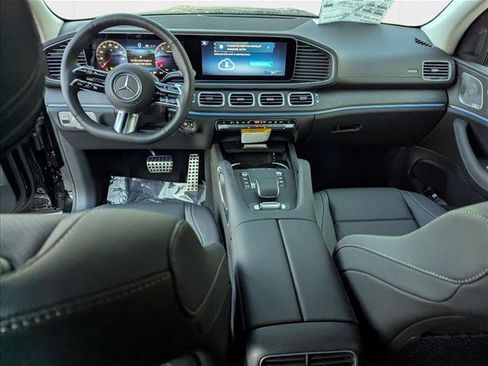 New 2026 Mercedes-Benz GLS 450 4MATIC image 28