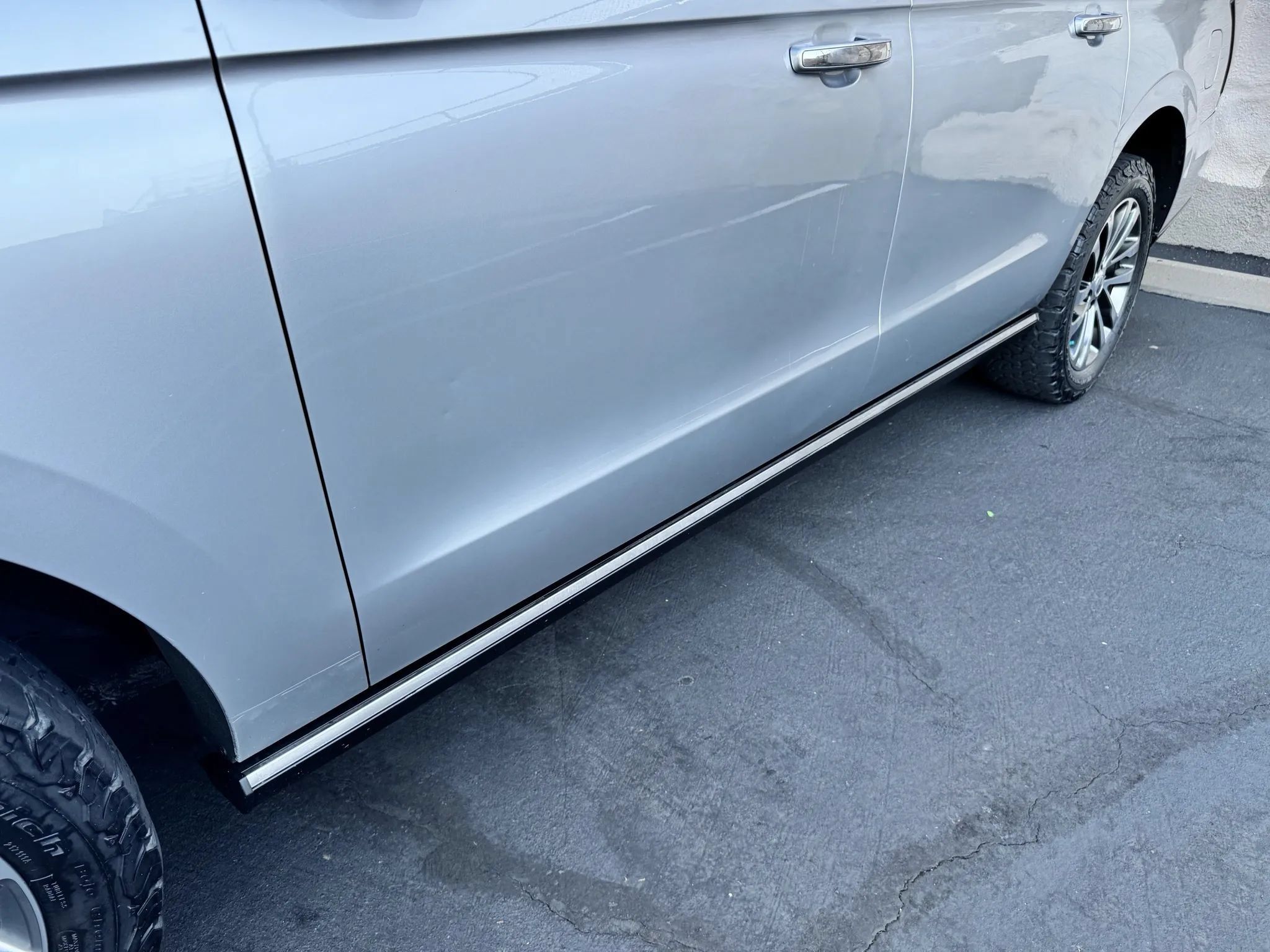 Used 2018 Ford Expedition Max Limited AWD/4WD image 13
