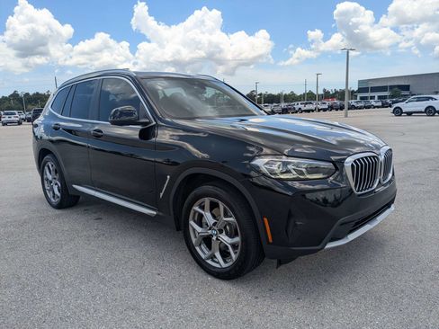 Used 2024 BMW X3 sDrive30i RWD image 2