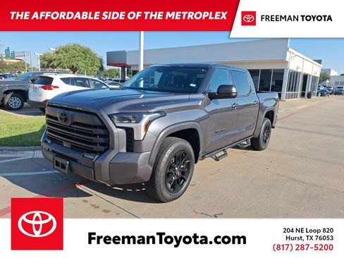 Used 2023 Toyota Tundra SR5 image 1