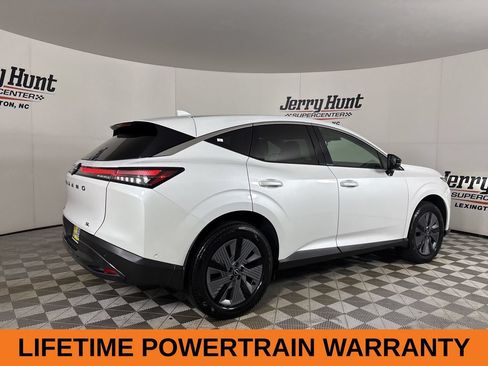Used 2025 Nissan Murano SL AWD/4WD image 6