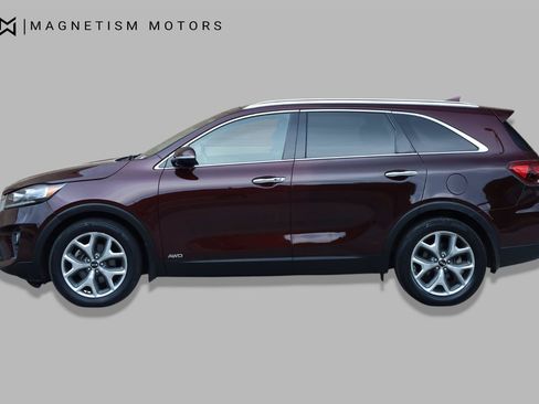 Used 2019 Kia Sorento EX AWD/4WD image 3