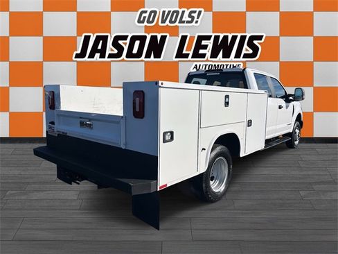 Used 2022 Ford F350 XL w/ Power Equipment Group image 4