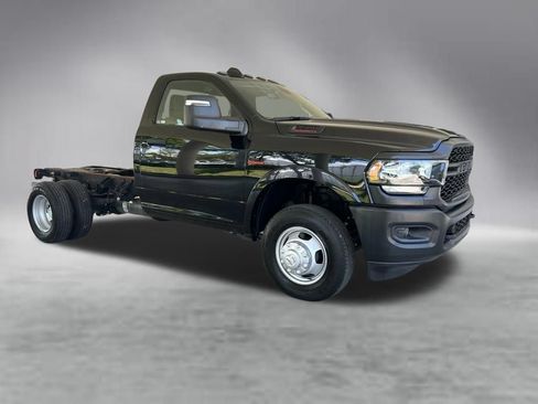 Used 2024 RAM 3500 Tradesman RWD image 2