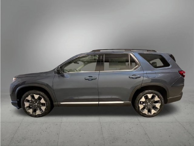New 2026 Honda Pilot Touring image 2