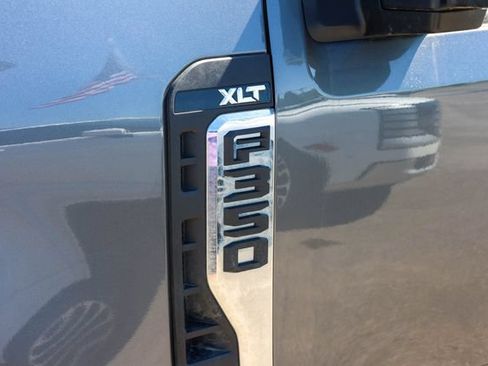 Used 2023 Ford F350 XLT AWD/4WD image 7