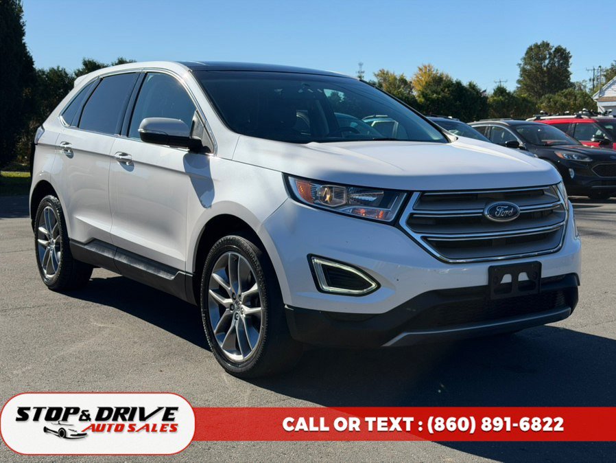 Used 2015 Ford Edge Titanium w/ Equipment Group 301A AWD/4WD image 3