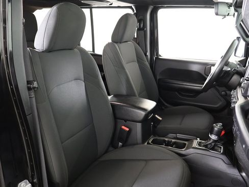 Used 2021 Jeep Wrangler Unlimited Sport image 26