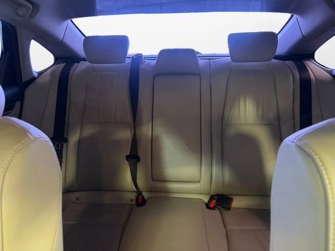 Used 2022 Honda Accord Touring image 14