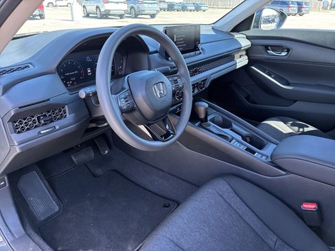 Certified 2025 Honda Accord LX image 2