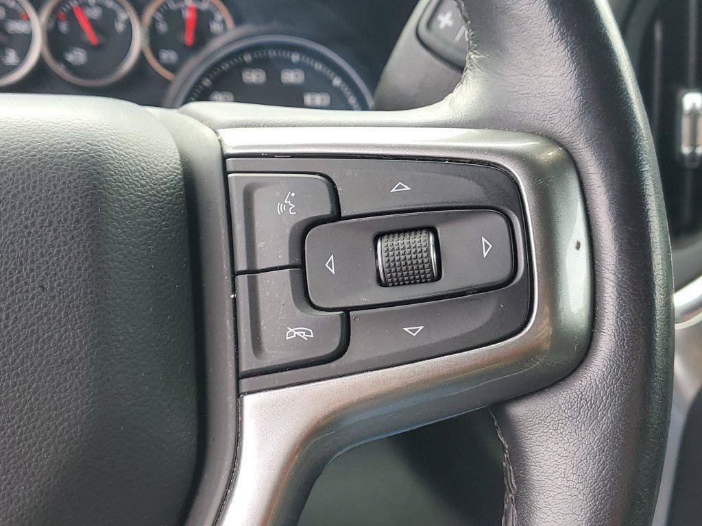 Used 2021 Chevrolet Silverado 1500 LT w/ Z71 Off-Road Package AWD/4WD image 10