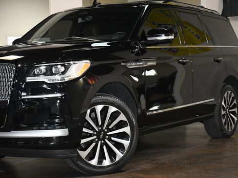 Used 2023 Lincoln Navigator Reserve image 54