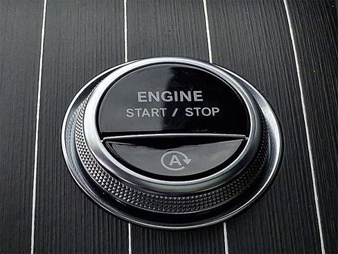 Used 2023 Mercedes-Benz GLC 300 4MATIC image 20