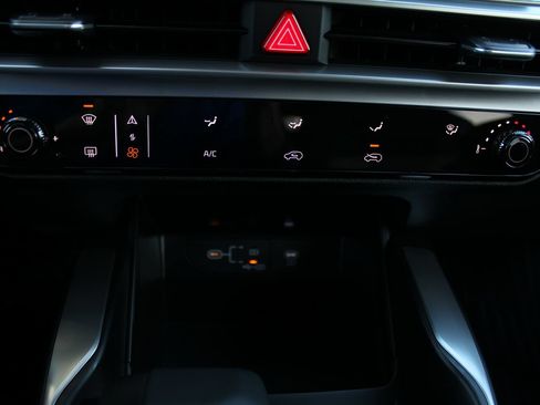 New 2026 Kia Sorento LX FWD image 38