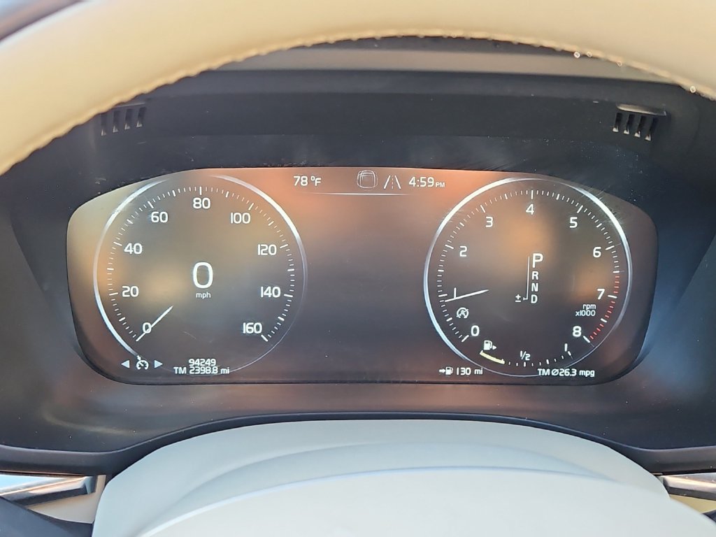Used 2019 Volvo XC60 T6 Momentum w/ Multimedia Package AWD/4WD image 33