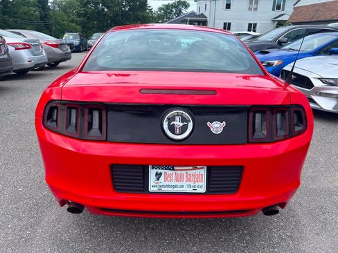 Used 2014 Ford Mustang Coupe RWD image 7