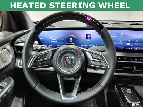 Certified 2025 Buick Enclave Avenir w/ Super Cruise Package image 8