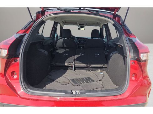 Used 2023 Nissan Kicks SR w/ Interior Electronics Package image 17