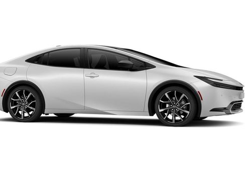 New 2026 Toyota Prius Plug-In Hybrid FWD image 34